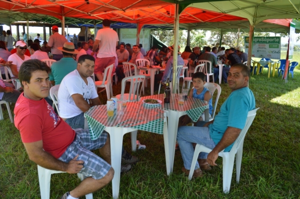  Confraternização - Encontro dos Amigos