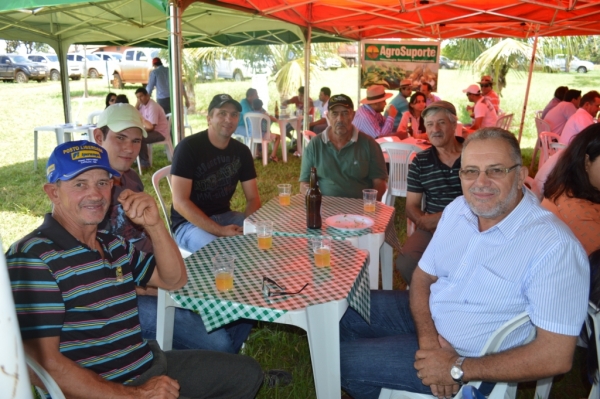  Confraternização - Encontro dos Amigos